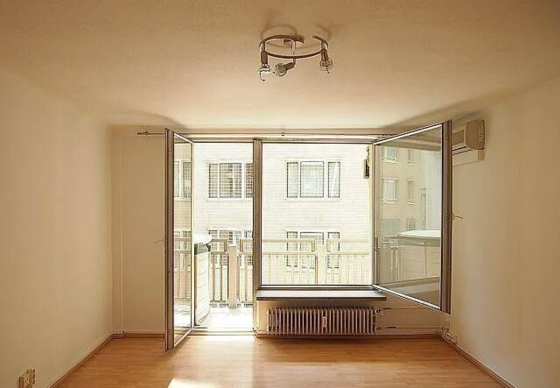 Loggia-Wohnung inkl. Hz und WW im Zentrum von Wien ! - Bild 1