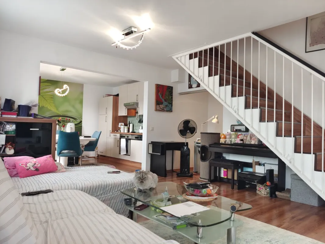 Traumhafte Maisonettewohnung mit drei Loggien und Gemeinschafts-Panorama-Dachterrasse mit Sauna - Bild 1