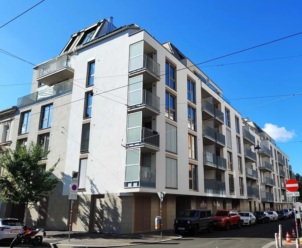 TOP NEUBAU 2-Zimmer-ERSTBEZUG mit Balkon im 4. OG in 1210 Wien! Top 1/30 - Bild 1