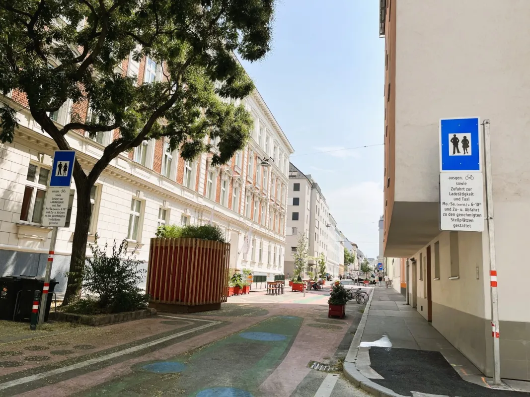 Familienfreundliche 3-Zimmer-Wohnung – liebevoll teilsaniert, direkt vom Eigentümer, keine Provision! - Bild 1