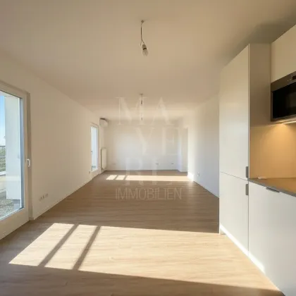 Dachterrassenwohnung ohne Schrägen / Erstbezug mit Traum-Fernblick - Bild 3