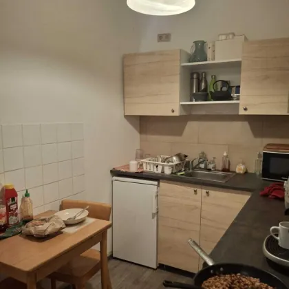 Naschmarktnähe - toller Altbau - viel Potenzial - Bild 3