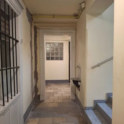 Naschmarktnähe - toller Altbau - viel Potenzial - Bild 2