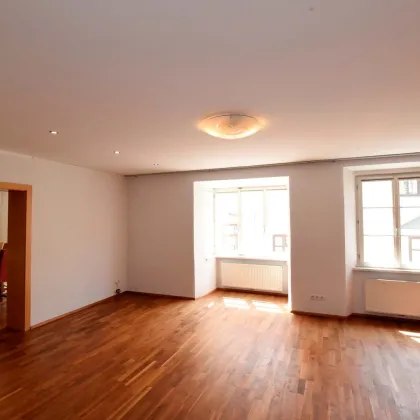 Altbauwohnung / Ordination / Praxis / Büro in Hall in Tirol € 3.216/m² - Bild 2