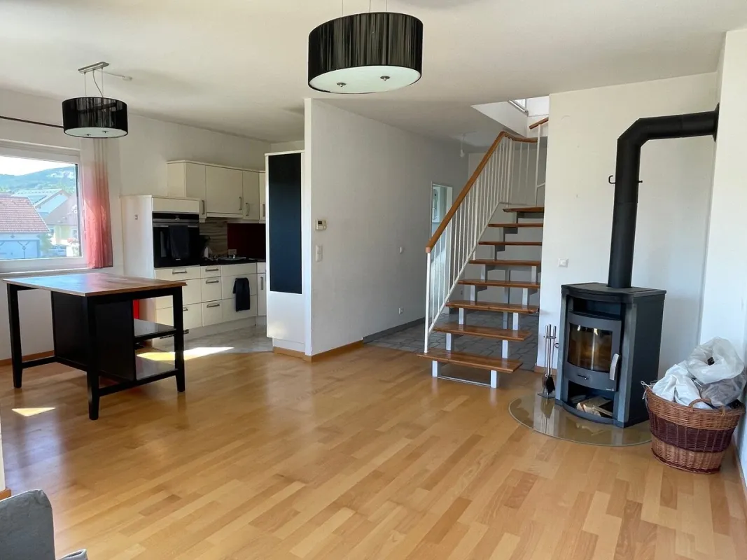 RESERVIERT! ***PROVISIONSFREI!! Ruhelage, Balkon, Stellplatz, Grünblick .... - Bild 1