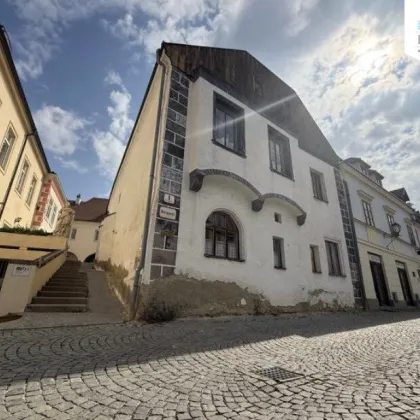 Jahrhundertaltes, ehrwürdiges Wohngebäude in der Altstadt von Krems - Bild 2