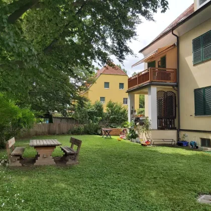 Ruhige Lage! Renovierungsbedürftige Dachgeschoßwohnung mit Potential! - Bild 3