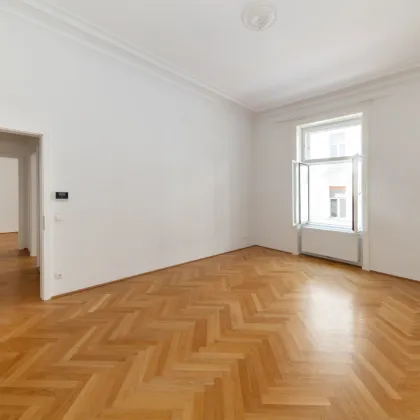 Stilvolle Altbauwohnung in Gründerzeit-Eckhaus – Toplage nahe Karlsplatz - Bild 2