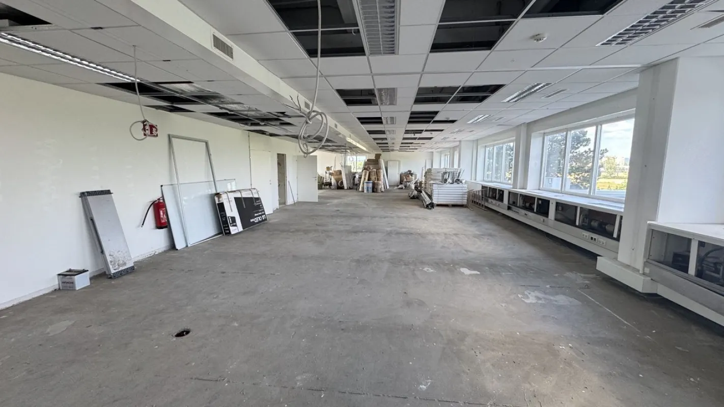 Büros ab 270 m² mit individuellem Ausbau - Einführungsrabatt für erste Mieter - Bild 1