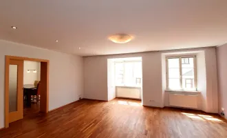 Ideal für Selbständige: Bürowohnung in Hall in Tirol € 3.216/m²