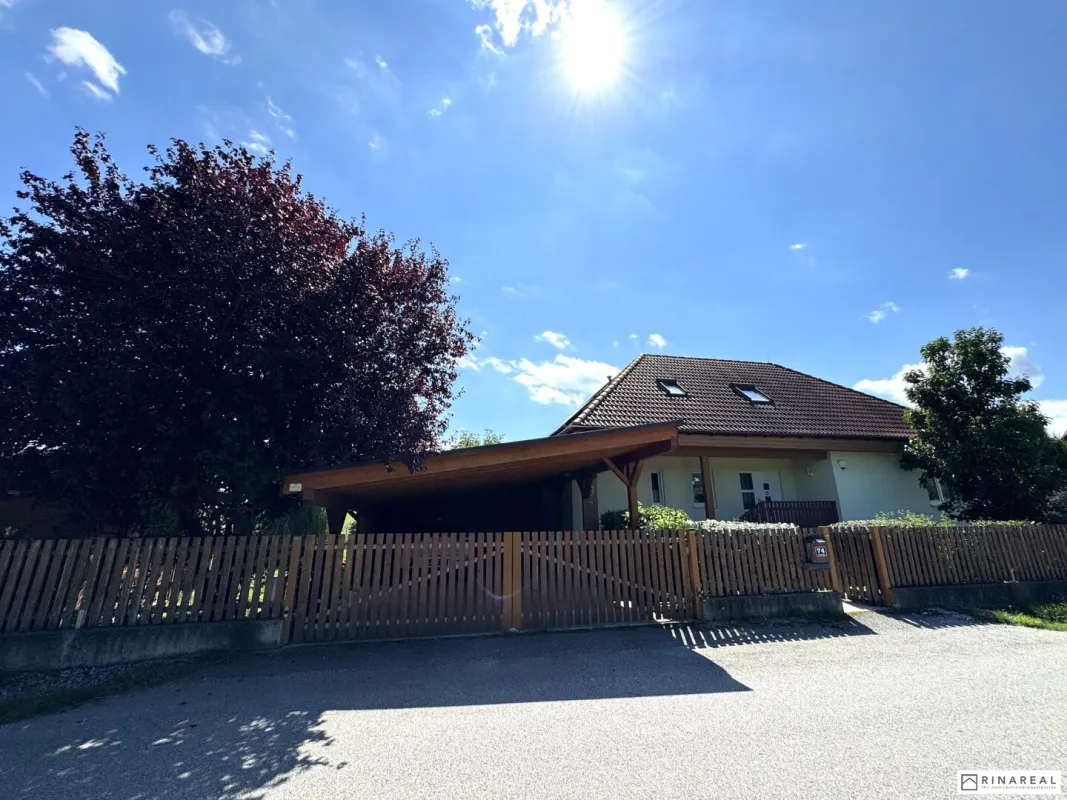 MOLLRAM - Einfamilienhaus mit ca. 1.268 m² Eigengrund | Baujahr 2009 | Sauna & Whirlpool | Luftwärmepumpe, PV-Anlage, Klimaanlage uvm. - Bild 1