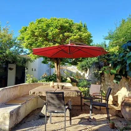 190m² WFL mit 2 Wohneinheiten + 300m² Garten + 115m² Lagerräume - Bild 2