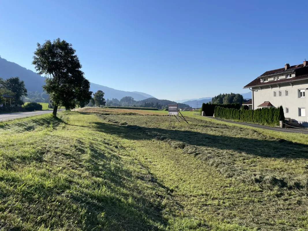 SONNIGES BAUGRUNDSTÜCK MIT BERGPANORAMA IN OBERMILLSTATT! - Bild 1