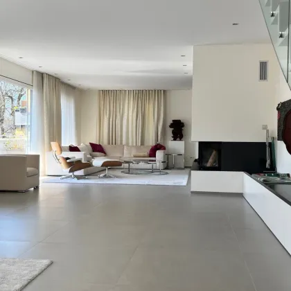 Elitäre Penthouse Maisonette mit Panoramarundblick * absolute Sonnenruhelage  Nähe Salzachkai * Privatlift bis zum Dachgeschoß - Bild 2