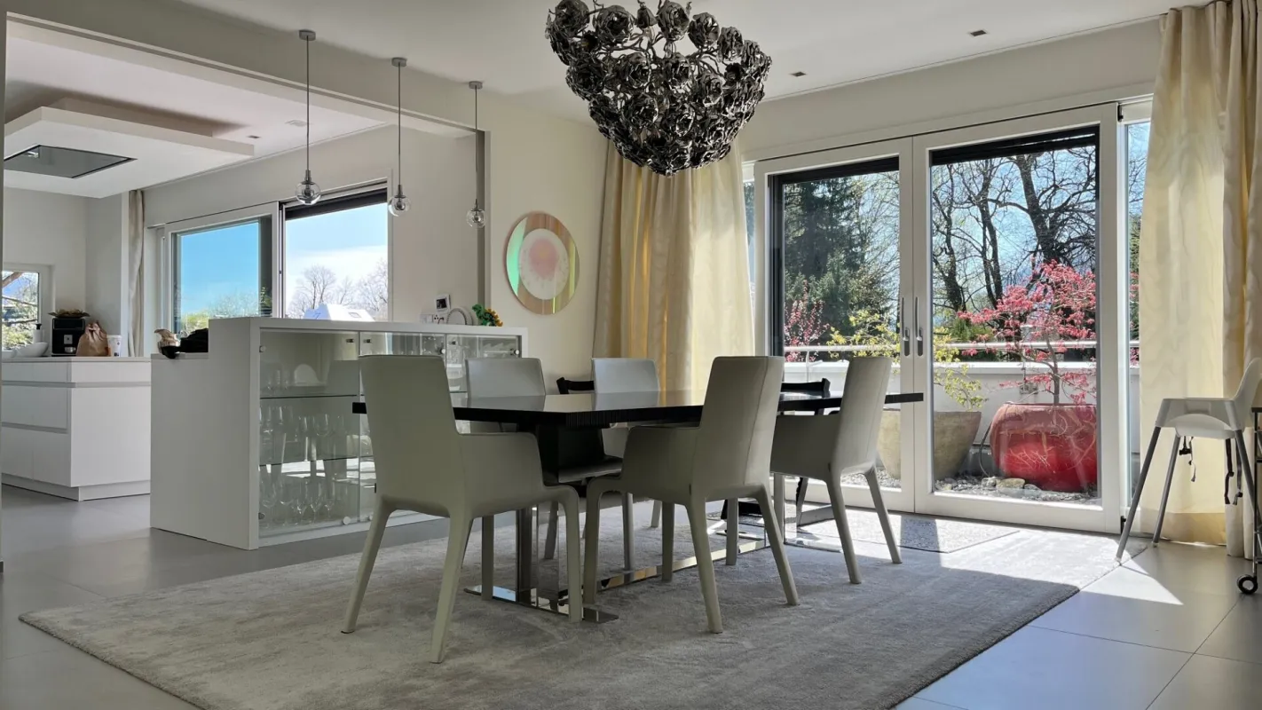 Elitäre Penthouse Maisonette mit Panoramarundblick * absolute Sonnenruhelage  Nähe Salzachkai * Privatlift bis zum Dachgeschoß - Bild 1