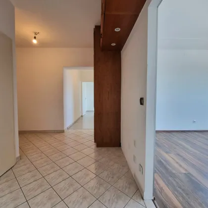 Toplage & Gestaltungsspielraum – 3-Zimmer-Eigentumswohnung mit Loggia - Bild 3