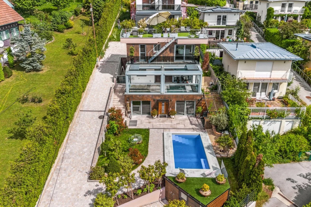 Skyline-Living am Wilhelminenberg – Architektur, Ausblick & Entspannung auf höchstem Niveau - Bild 1