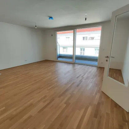 NEUBAU DACHGESCHOß-3-Zimmer-ERSTBEZUG mit Balkon in 1210 Wien! Top 1/39 - Bild 3