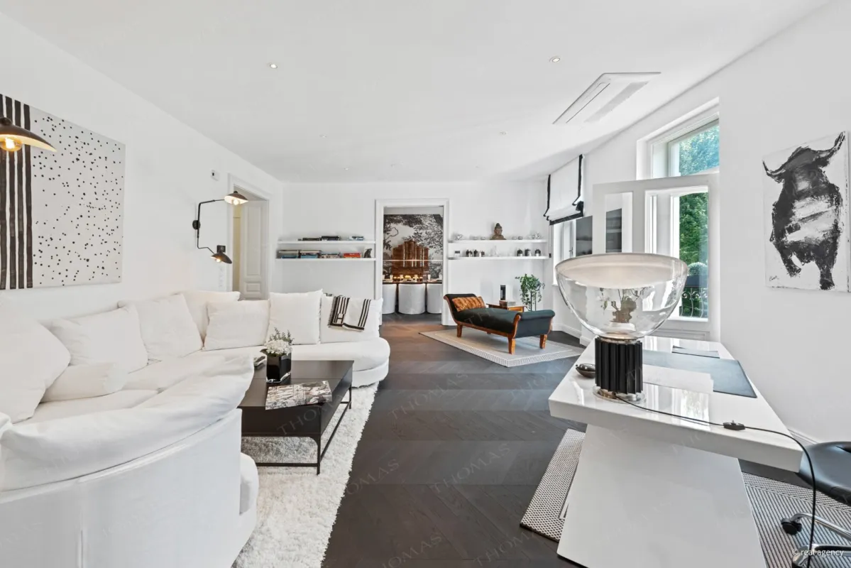 Luxuriöse, komplett möblierte Designerwohnung mit Balkon in Bestlage Döbling – barrierefrei & bezugsfertig - Bild 1