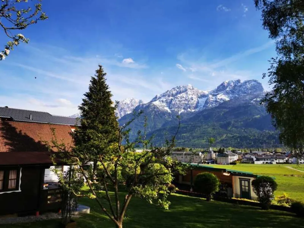 Absolutes Liebhaberobjekt in exklusiver Aussichtslage auf der Sonnenseite des Lienzer Talbodens - Bild 1