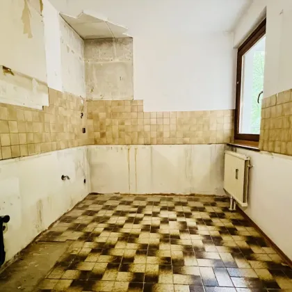 Sanierungsprojekt light - direkt an der U-Bahn - Innenhof Ruhelage - sonnige Loggia - Millennium City u. technische Fachhochschule ums Eck - Donauinsel - Bild 2