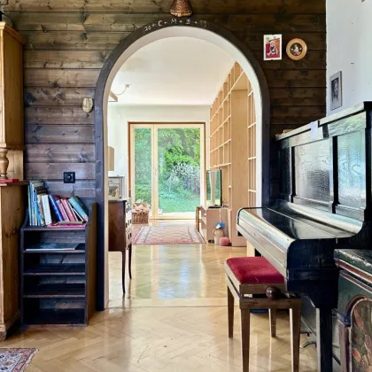 NUR EIN SPAZIERGANG ZUM SEE .... FLEXIBLES FAMILIENHAUS, TOLLES GRUNDSTÜCK, WIDMUNG KURGEBIET /// VIRTUELLER DURCHGANG VERFÜGBAR - Bild 2