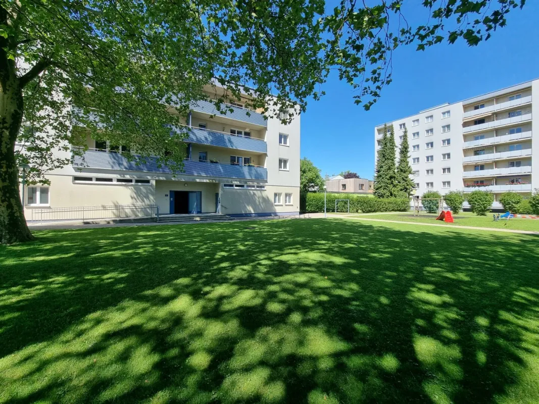 116 m², 4-Zimmerwohnung mit Loggia in Bestlage - Bild 1