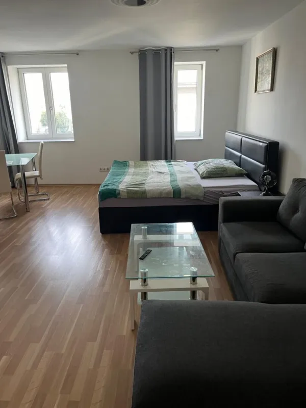Neuwertig & zentral: 1-Zimmer-Wohnung in Margareten - Bild 1