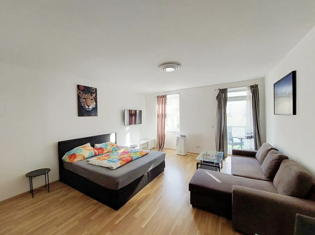 Saniert, modern & bestens angebunden – 1-Zimmer-Wohnung 1050 Wien - Bild 1