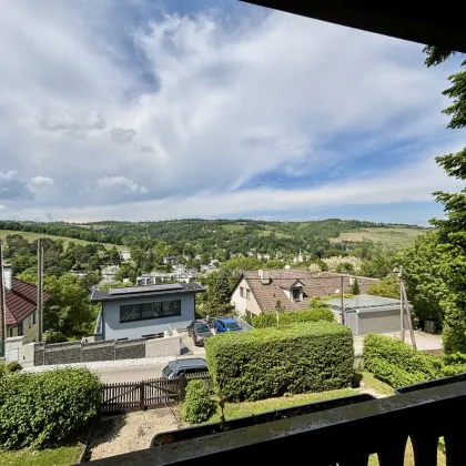 Traumhaftes Grundstück mit Weitblick über Weidling - Bild 3