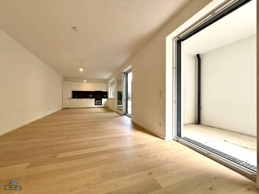 PREISREDUKTION! TRAUMHAFTE 3 ZIMMER EG-WOHNUNG MIT FREIFLÄCHEN IN STAMMERSDORF! - Bild 1