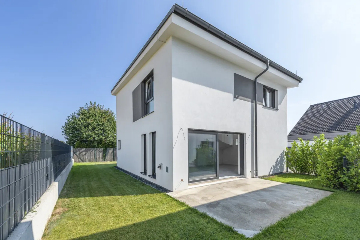 Familientraum in Maria Ellend - Einfamilienhaus mit Garten - 12 Minuten von Wien entfernt - Bild 1