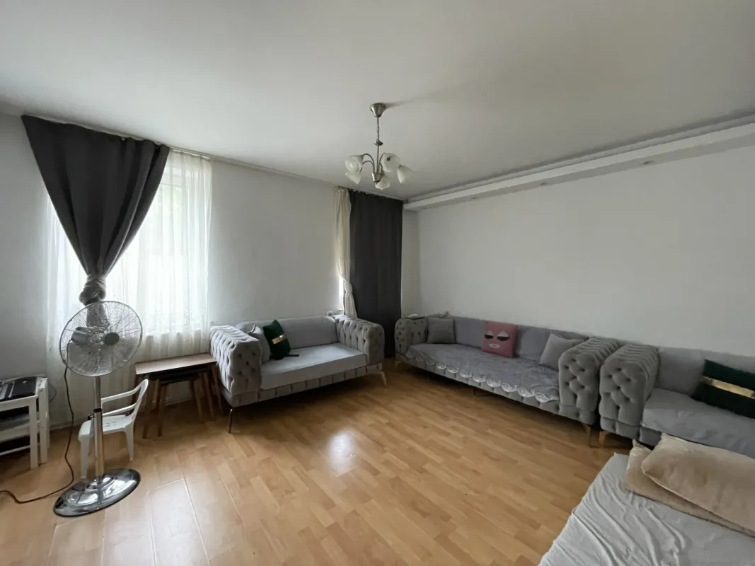 4,5% Rendite! 2-Zimmerwohnung mit Garten in direkter Schönbrunn-Nähe - Bild 1
