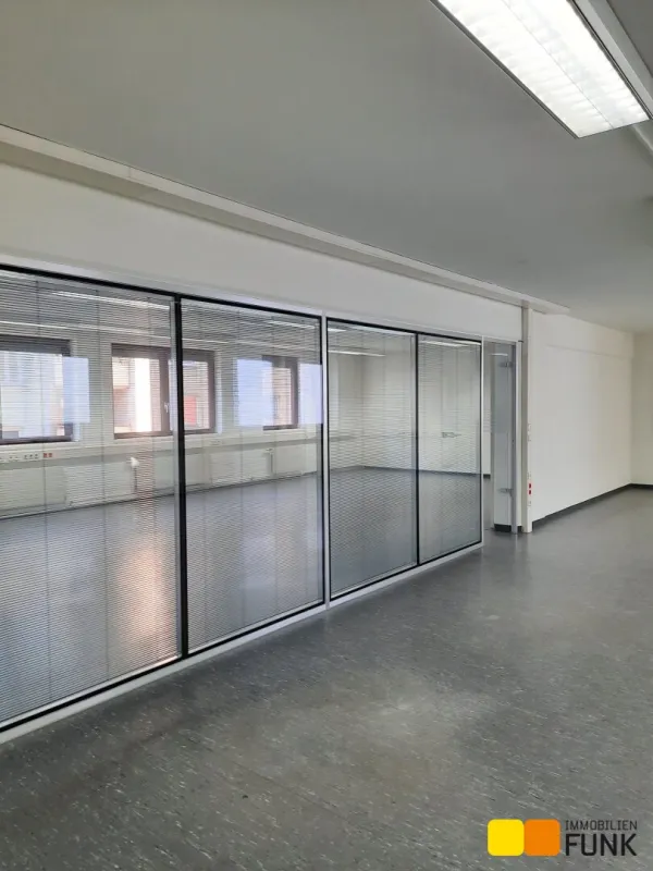 Großzügige Bürofläche, Toplage nahe Wiener Prater und Messe Wien - Bild 1