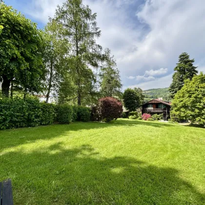 Tirolerhaus auf großem Grundstück und herrlichem Weitblick über die Weinberge - Bild 3