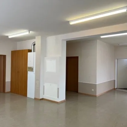 BÜRO - HAUS mit Lager oder Produktionshalle und Freifläche im Industriegebiet - Bild 2