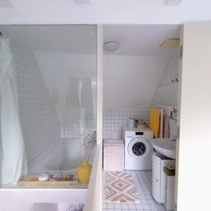 Lichtdurchflutete 2-Zimmer-Maisonettewohnung in der Zinzendorfgasse mit Terrasse! - Bild 2