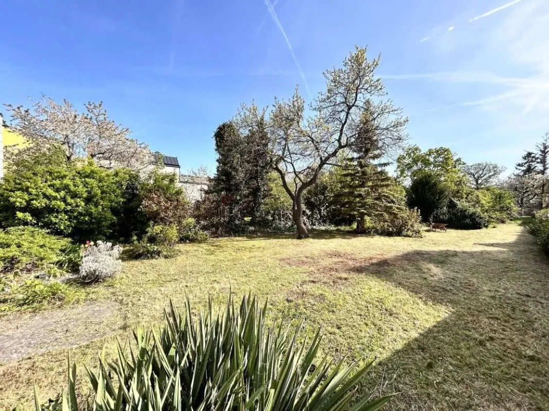 !! 2352 Gumpoldskirchen !! Wunderschönes, neu renoviertes Einfamilienhaus mit Garten in Schutzzone "Altort Gumpoldskirchen", zu verkaufen! - Bild 1