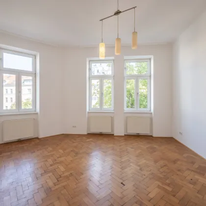 ++NEU++ Bezugsfertig: gepflegte 2-Zimmer Altbauwohnung in toller Lage! - Bild 2