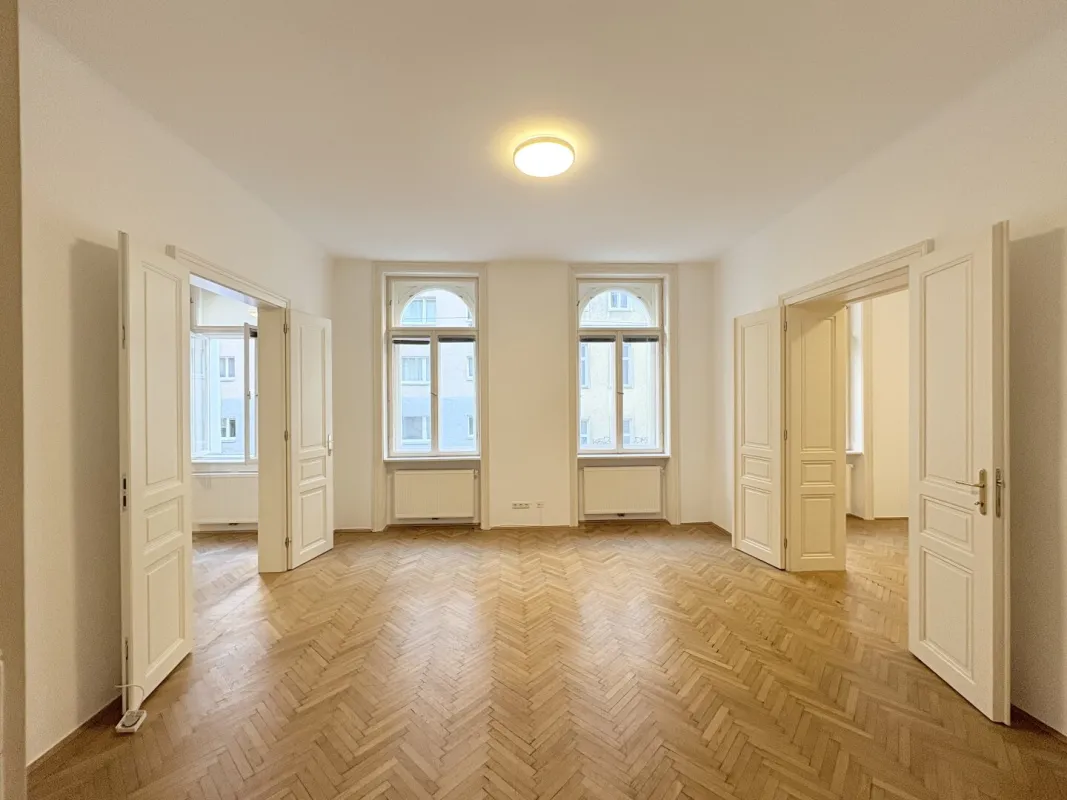 Großzügiges 3-Zimmer Altbaujuwel mit Nähe zur U4 Friedensbrücke! Zwei Badezimmer! - Bild 1