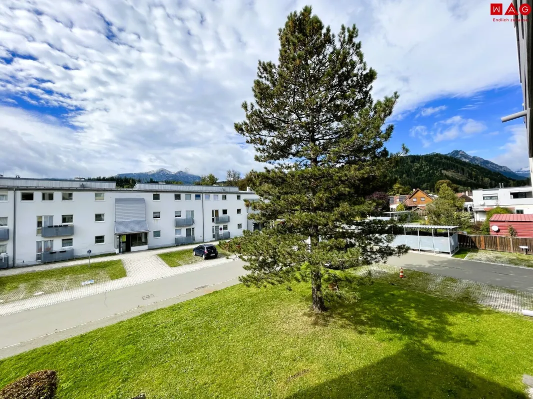 Ab sofort - Neu sanierte 2-Raum-Wohnung inkl. Loggia! - Bild 1