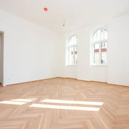ERSTBEZUG, hell. JETZT einziehen! Kernsanierter Albau mit modernster Ausstattung TOP 9 / 53,54 m² Wohnfläche, 2 Zimmer plus Nebenräume, Kurzzeitvermietung möglich ! - Bild 3