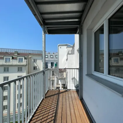 NÄHE NASCHMARKT: U4 Pilgramgasse - 3-Zimmerwohnung mit hofseitigem Balkon (vermietet - aktuelle Rendite 2,8%) - Bild 3