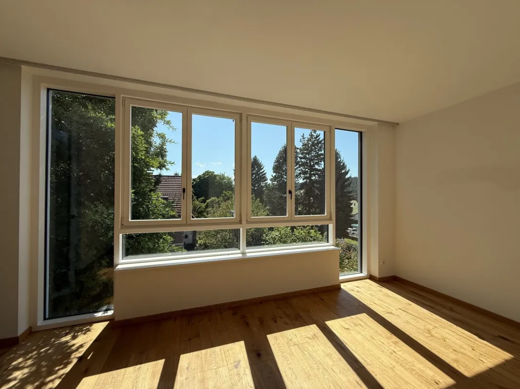 Elegante 2-Zimmer Designerwohnung in idyllischer Lage- Nähe Wiener Neustadt - Bild 1