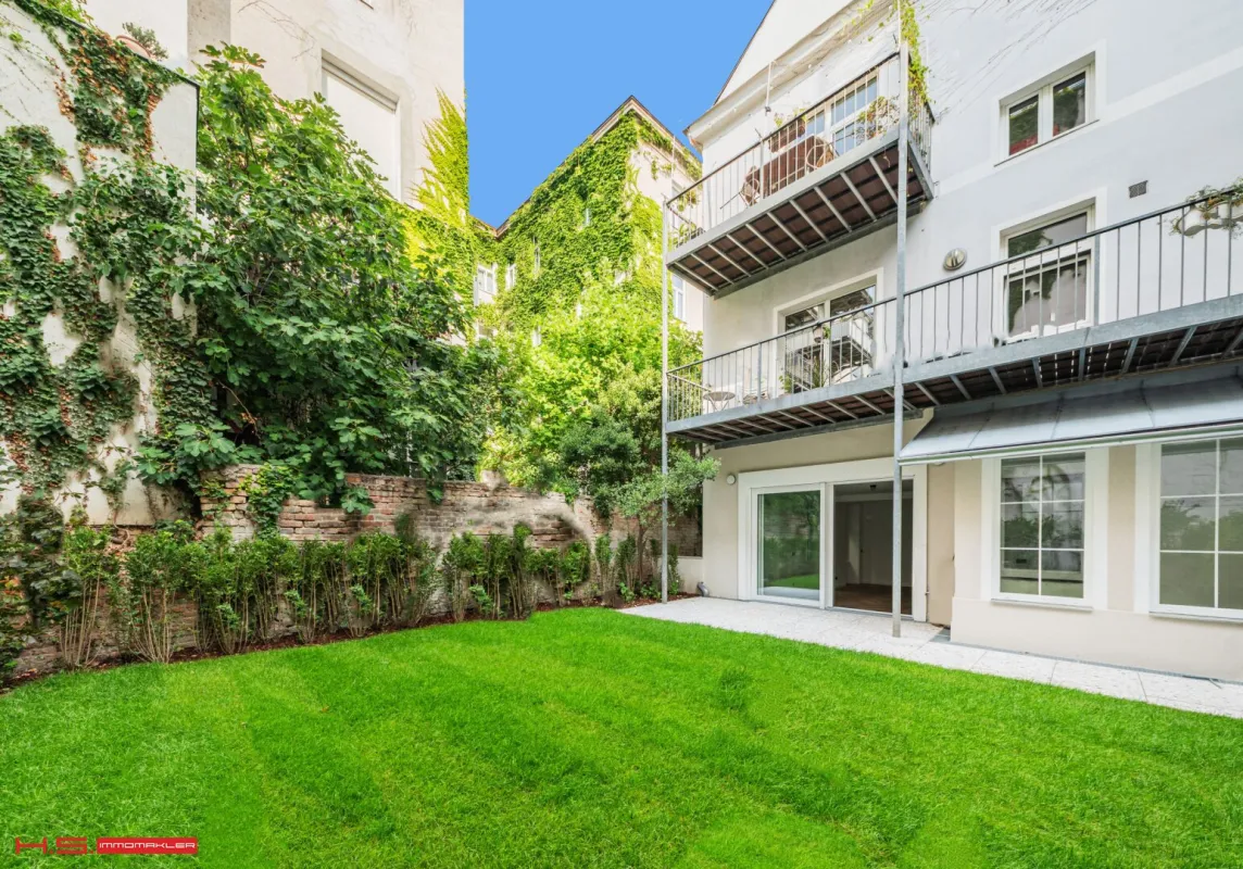 SCHLOSSQUADRAT - GARTENWOHNUNG ALS ERSTBEZUG - "WIE EIN TOWNHOUSE" - MEDITERANE GRÜNOASE IN URBANER TOPLAGE - Bild 1