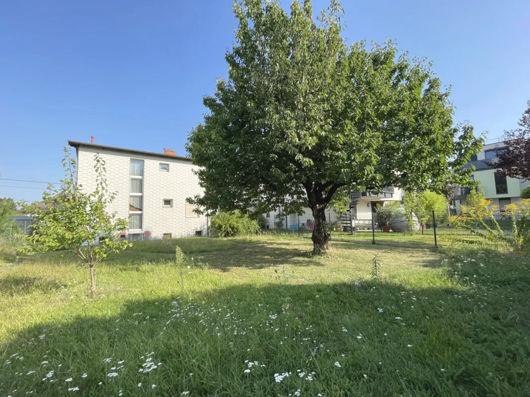 Charmantes Einfamilienhaus in beliebter Wohngegend - Bild 1