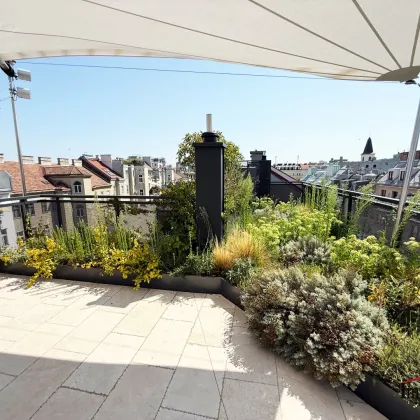 PROVISIONSFREI - ERSTBEZUG - Luxus pur! Große Dachgeschossmaisonette mit Dachterrasse, Pool und Deckenkühlung in RUHELAGE! - Bild 2