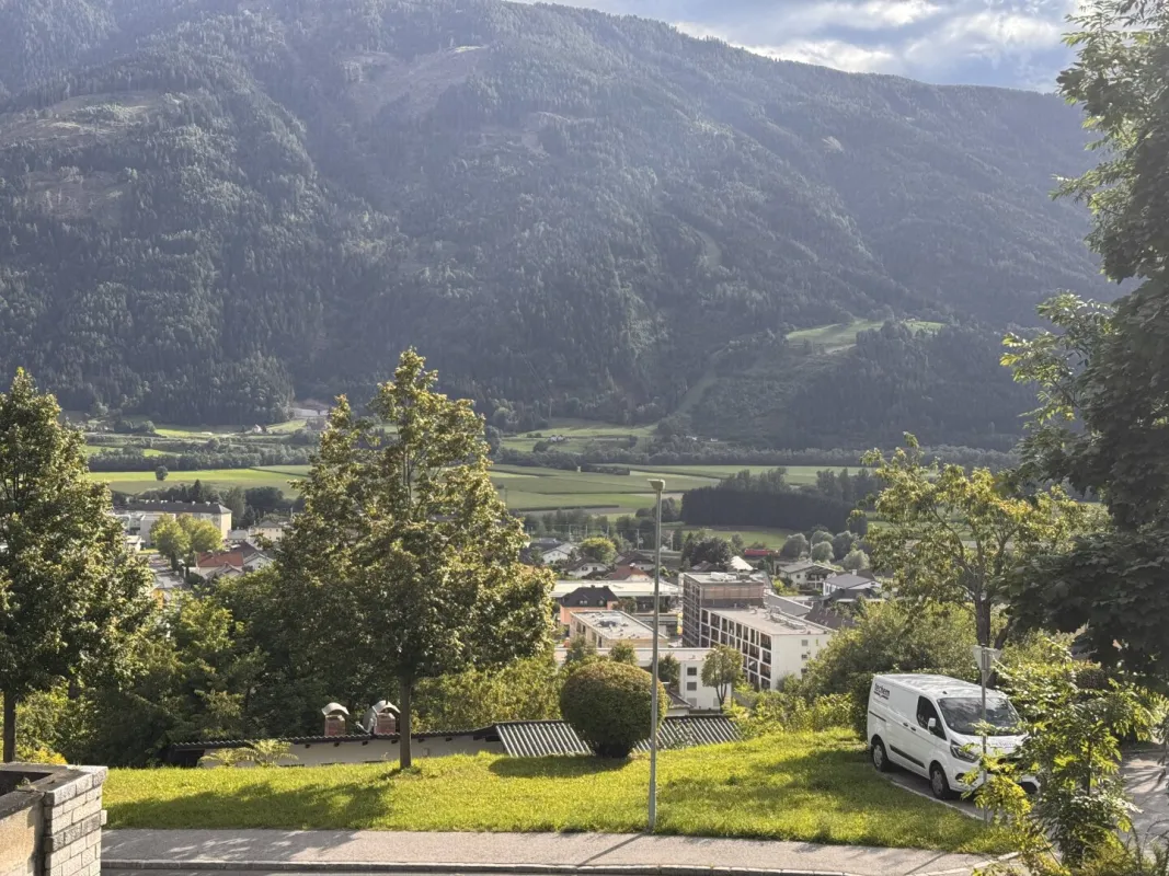 Wunderschönes Grundstück in Spittal mit atemberaubendem Berg- und Stadtblick – gelegen in einer der begehrtesten Lagen der Stadt! - Bild 1