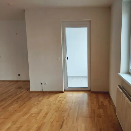 Wieselburg - zentral gelegene 2 Zimmerwohnung inkl. Loggia und Balkon - PROVISIONSFREI - Bild 2