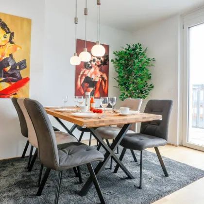 Elegante, vollmöblierte DG Wohnung mit zwei Sonnenterrassen - Bild 2